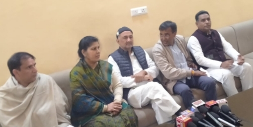 ऊर्जा विभाग पर फायर हो रहे झबरेडा विधायक